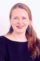Dipl. BW. (BA) Simone Luschnik